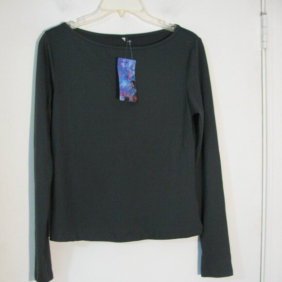 * Dmnzns Dark Gray Top Medium NWT Athletic Yoga Crop - Picture 1 of 3